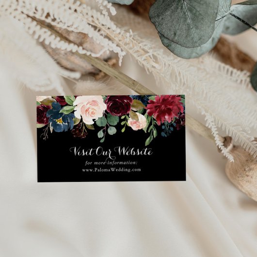 Website van de Rustic Black Botanical Wedding Informatiekaartje