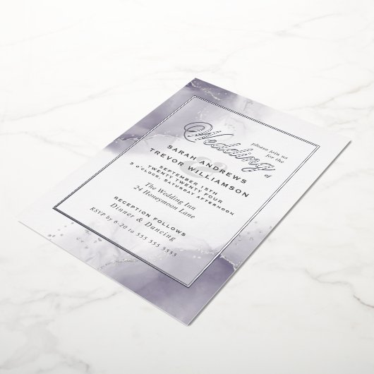 Weddenschap Bord Plum Silver Abstract Folie Uitnodiging (Gedraaid)