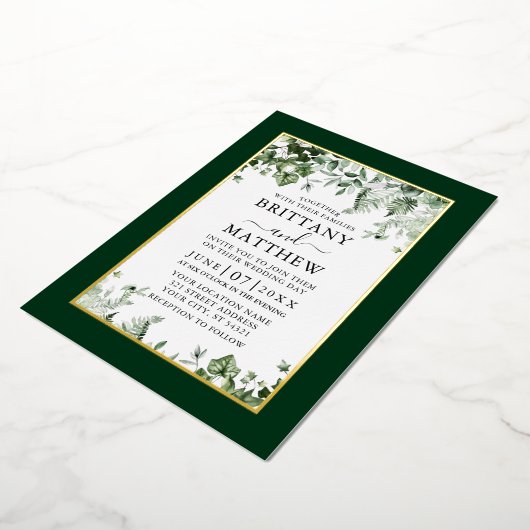 Weddenschap Botanische Greenery Ivy Sage Ferns Gol Folie Uitnodiging (Gedraaid)