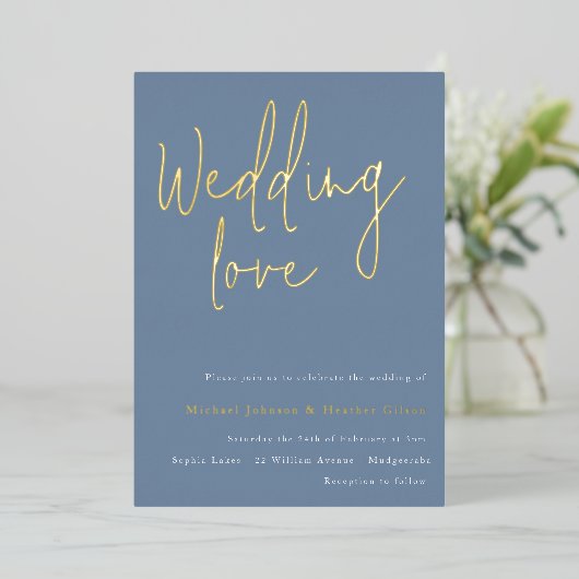 Weddenschap: Dusty Blue & Gold Designer Wedding Folie Uitnodiging (Staand Voorkant)