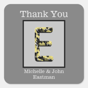 Weddenschap Hartelijk dank Gold Black Letter E Mon Vierkante Sticker