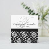 Weddenschap Uitnodiging Monogram Damask Black & Wh (Staand voorkant)