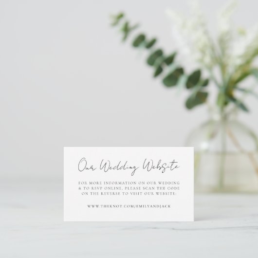 Weddenschap Website | Elegant Chic RSVP QR-code Informatiekaartje (Staand voorkant)