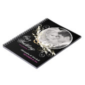 Wedding planner avec le carnet fait sur commande (Côté gauche)