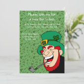 Wee Bit 'o Fun St. Patrick's Party Invitation (Debout devant)