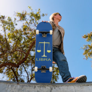Weegschaal Gouden Schalen Sterrenbeeld Skateboard