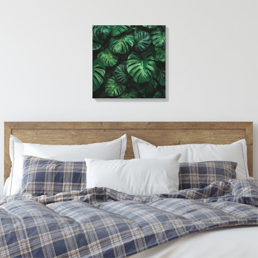 Weelderig groen – Abstracte Monstera Oerwoud Print (Insitu (Slaapkamer))