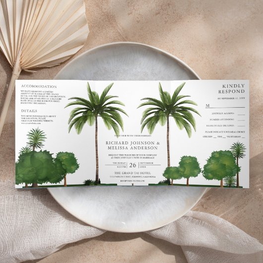Weelderig groen tropisch landschap Palm Tree Weddi Drieluik Uitnodiging