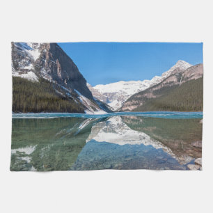 Weerkaatsing op Lake Louise - Banff NP, Canada Theedoek