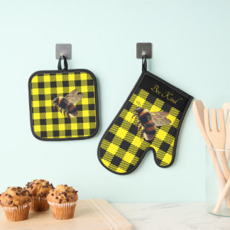 "Wees Aardig" Gingham Ovenwant & Pannenlap Set