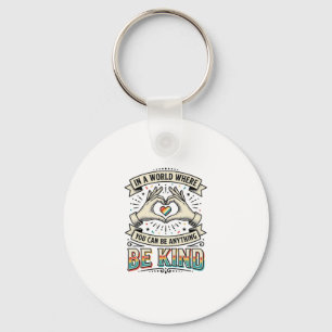 Wees Aardig Regenboog Hart Handen Vintage T-shirt Sleutelhanger