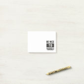 Wees aardig tegen jezelf post-it® notes (Op bureau)