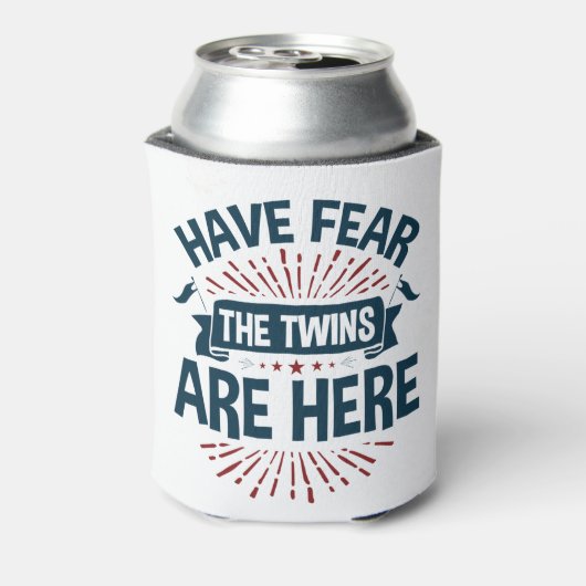 Wees bang dat de tweelingen hier zijn met tweeling blikjeskoeler (Blikje Achterkant)