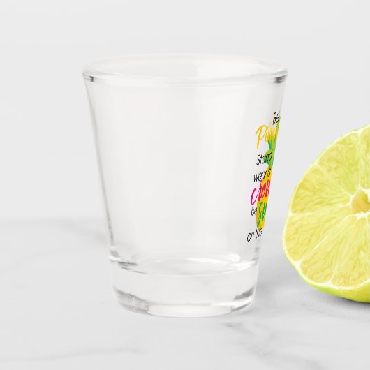Wees een ananas shot glas (Links)