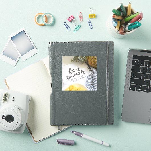 Wees een ananas sticker (iPad Cover)