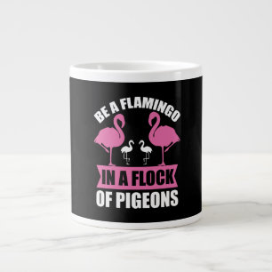 Wees een flamingo in een zwerm duiven extra grote beker
