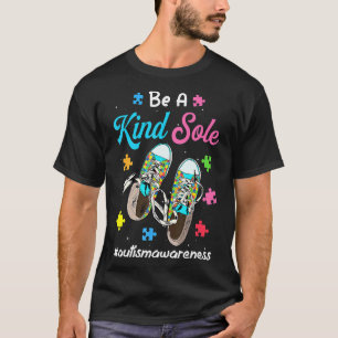 Wees een soort eenzame autisme jongen meisje Puzzl T-shirt