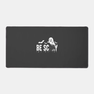 Wees eng Halloween Geest Vleermuis Ontwerp_1 Bureaumat
