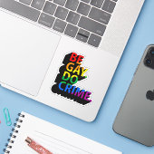 WEES HOMO DOE MISDAAD STICKER (Laptop met iPhone)