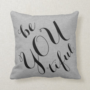 Wees je mooie, roestrijke kerkbolap linen kussen