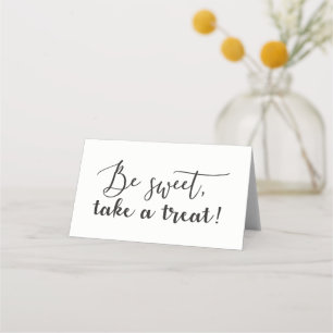 Wees lief, neem een traktatie Script Tafel Voedsel