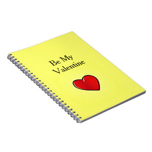 Wees mijn valentijn rood hart op geel notitieboek