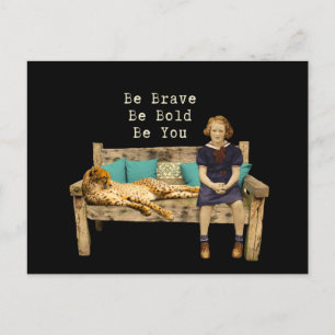 Wees moedig  Schoolgirl & Cheetah Campy Briefkaart