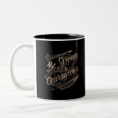 Wees sterk en moedig Joshua 1:9 Tweekleurige Koffiemok (Links)
