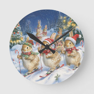 Weihnachtliche Hasen beim Skifahren im Winterwald Ronde Klok