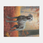 Weimaraner in de herfst laat Herfst inspireren Fleece Deken (Voorkant (Horizontaal))