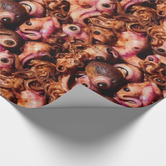 Weird Creepy Abstract Alien Meat and Eyeball Cadeaupapier (Hoek)