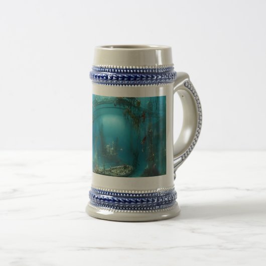 Weird underwater habitat bierpul (Voorkant rechts)