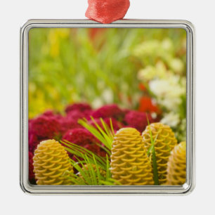 Wekelijkse vrijdag groente- en fruitmarkt. metalen ornament