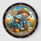 Welcome To My Patch Scarecrow  Grote Klok (Voorkant)