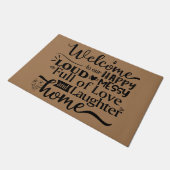 Welkom bij ons luide, luide bericht vol liefde deurmat (Schuin)