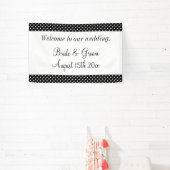 Welkom op onze zwart-witte polka dot bruiloft spandoek (Insitu)