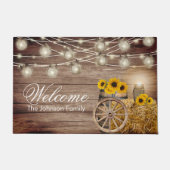 Welkom - Rustige houten loop en zonnebloemen Deurmat (Voorkant)