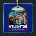 Wellington New Zealand Travel Art Vintage<br><div class="desc">Modèle de déplacement rétro rétro Wellington. Wellington,  la capitale de la Nouvelle-Zélande,  se trouve à proximité du point le plus au sud de l'île North,  dans le détroit de Cook.</div>