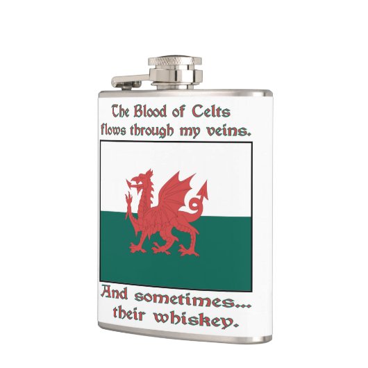 Welsh Blood of Celts and Whiskey Heupfles (Links)