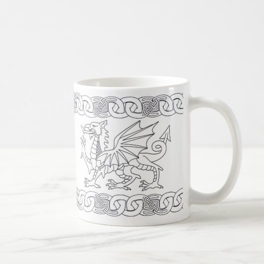 Welsh Celtic Mok met draak en Keltische knopen (Rechts)
