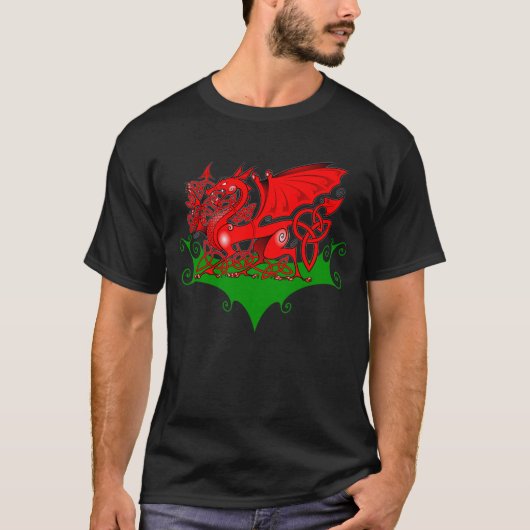 Welsh Dragon met Celtic Knotwork T-Shirt (Voorkant)