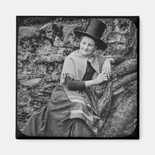 Welsh Girl Traditional Dress Circa 1890 Magneet