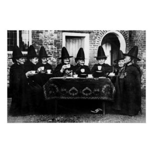 Welsh heksen hebben thee crone theatime perfect poster