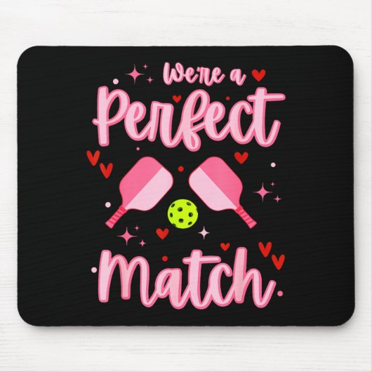 We're A Perfect Match Funny Ckleball Valentines Da Muismat (Voorkant)