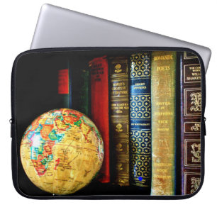 Wereldbol en boeken Laptop Sleeve
