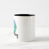 Wereldmilieuvriendelijk pictogram op aarde Happy E Tweekleurige Koffiemok (Center)