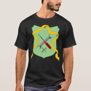 Werknemers Mechanische engineer Tools Repair pirat T-shirt