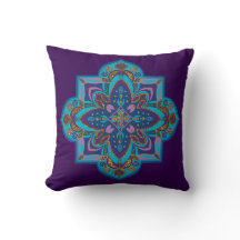 Werpkussen - blauwe en paarse mandala