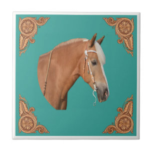 Western palominopaard met lederhoeken tegeltje