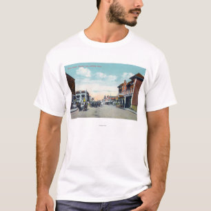 Western Uitzicht uit Main StreetVisalia, CA T-shirt